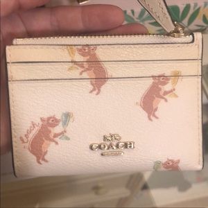 Coach Party Pig Card Holder